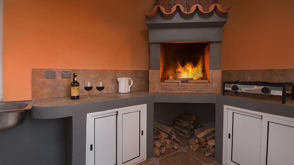 Paradise House Calheta ภายนอก รูปภาพ