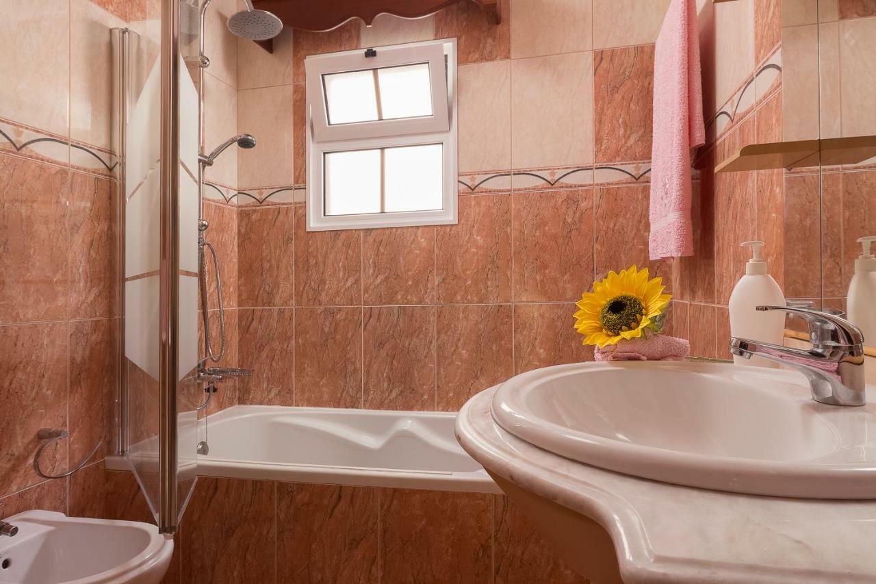 Paradise House Calheta ภายนอก รูปภาพ